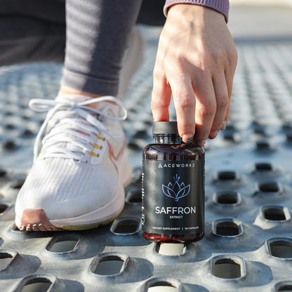 Organic Saffron Supplement with Bioperine® for Enhanced Absorption - 100% Pure Saffron Extract Capsules - Supports Weight Management, Craving Control & Eye Health - Boost Energy & Mood - 90 Capsules